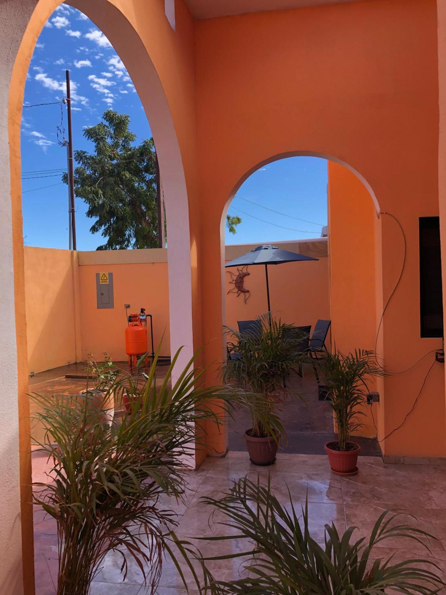Tres Iguanas Apart Hotel - New, Cozy & Spacious Flats, Short Walk To Beach Loreto  Exterior foto